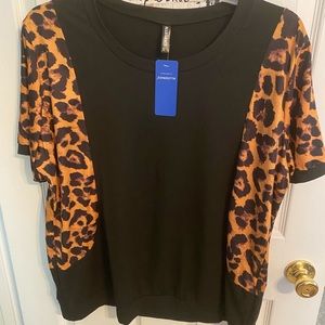 NWT black and leopard shirt. Performance material